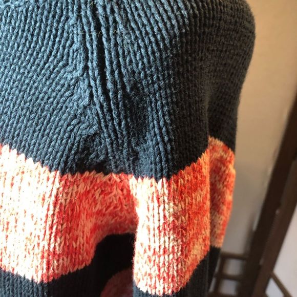 American Eagle navy and white/ red 100% cotton sweater sz XLarge/wide scoop neck - Picture 14 of 16